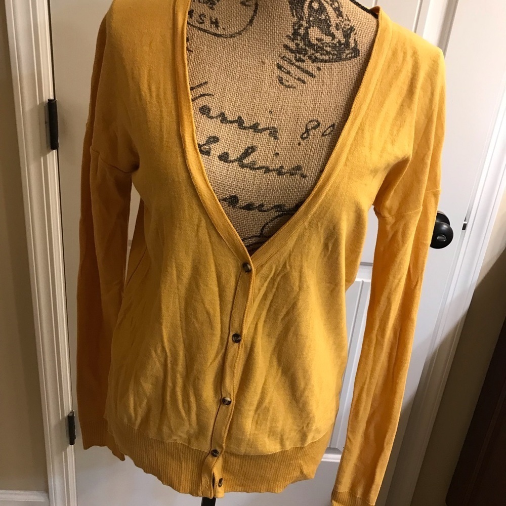 👚BDG Urban Outfitters Cardigan